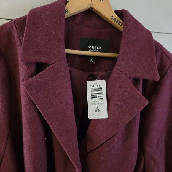 Torrid Plus Size 2X Red Zinfandel Belted Wool Trench Coat Jacket NEW NWT - Picture 2 of 5
